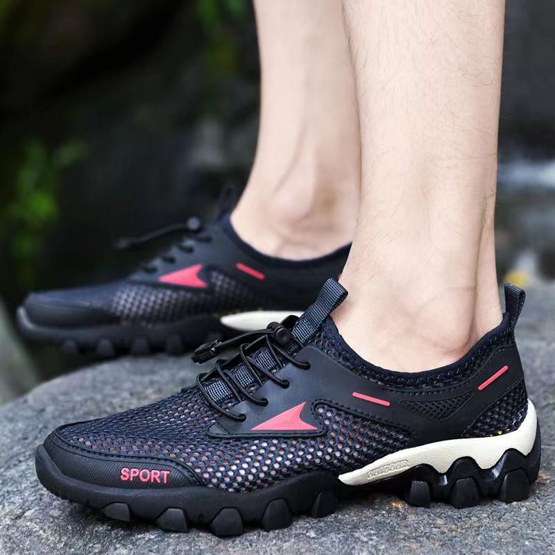 Outdoor Casual Sandals Men 2022 Summer Black Mesh Hollow Breathable Hole Fashion Hiking Sneakers Water Aqua Wading Shoes Fishing