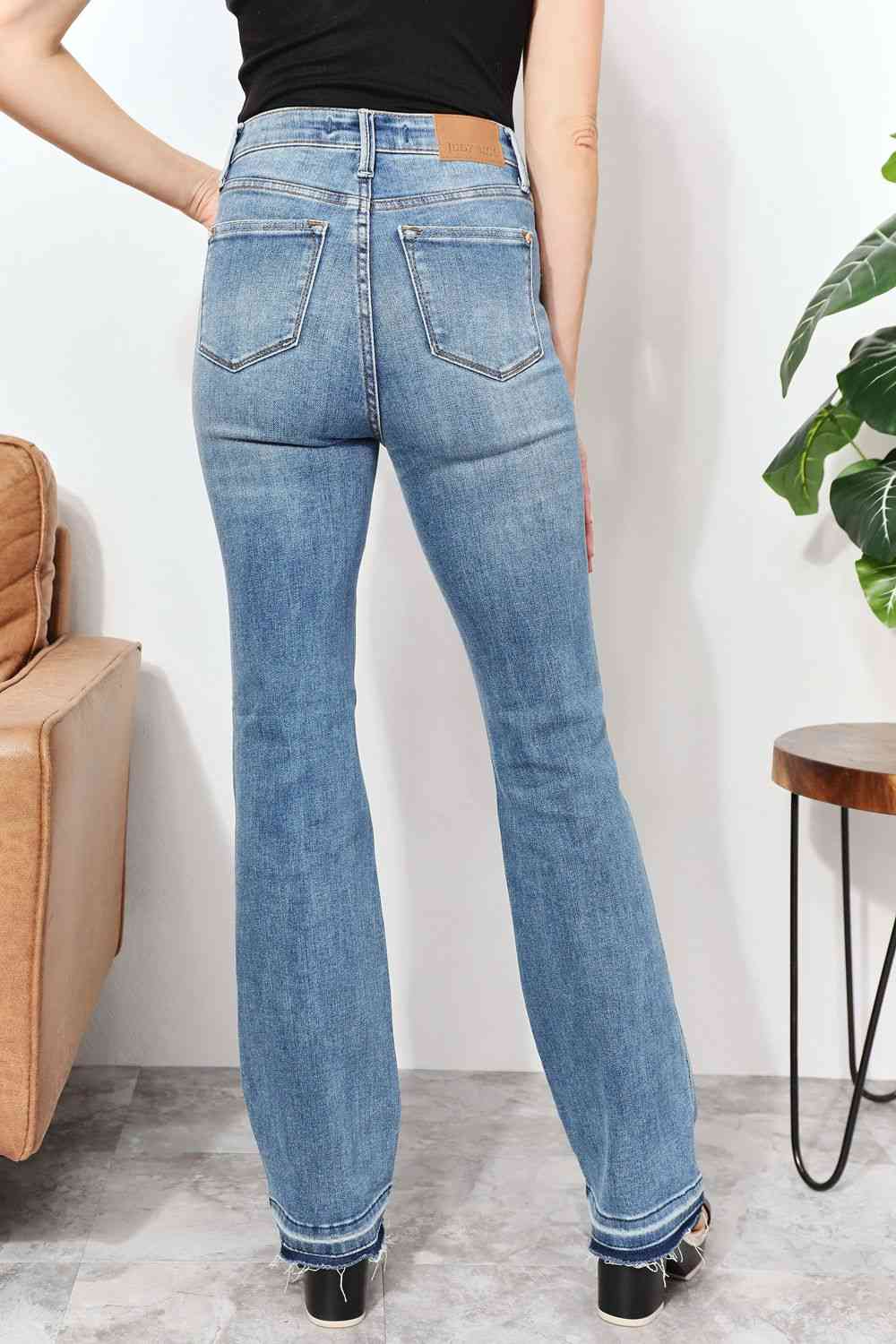 Judy Blue Full Size High Waist Jeans with Pockets