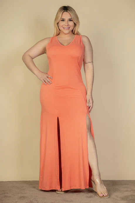 Plus Size Plunge Neck Thigh Split Maxi Dress